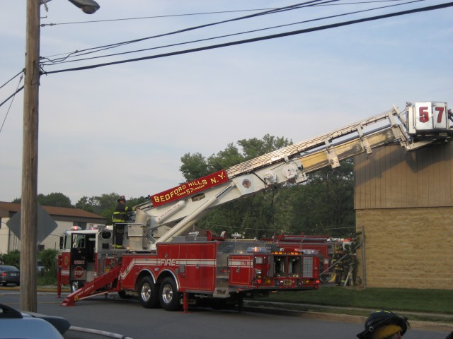 57 TRUCK OPERATES  @ 10-75 NORTH STATE CUSTOM AUTO BODY JULY 07'